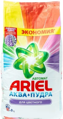 Washing powder for colored laundry
