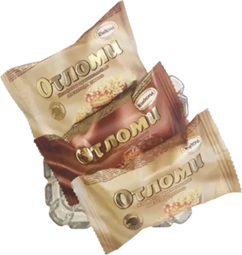 Candies Akkond Otlomi waffles and chocolate