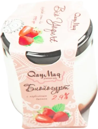 Йогурт QayMaq клубничный