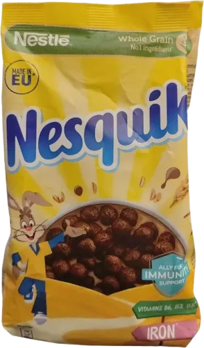 Dry breakfast Nesquik chocolate ball