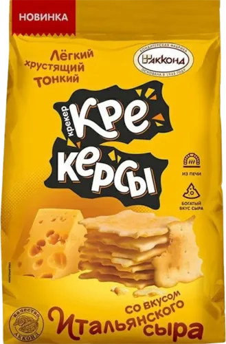 Light crispy thin crackers with Italian cheese flavor without yeast Akkond