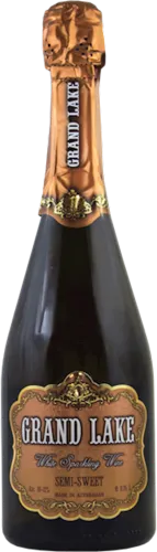 Semi-sweet white champagne